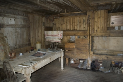 Borchgrevink’s Hut Borchgrevink’s Hut